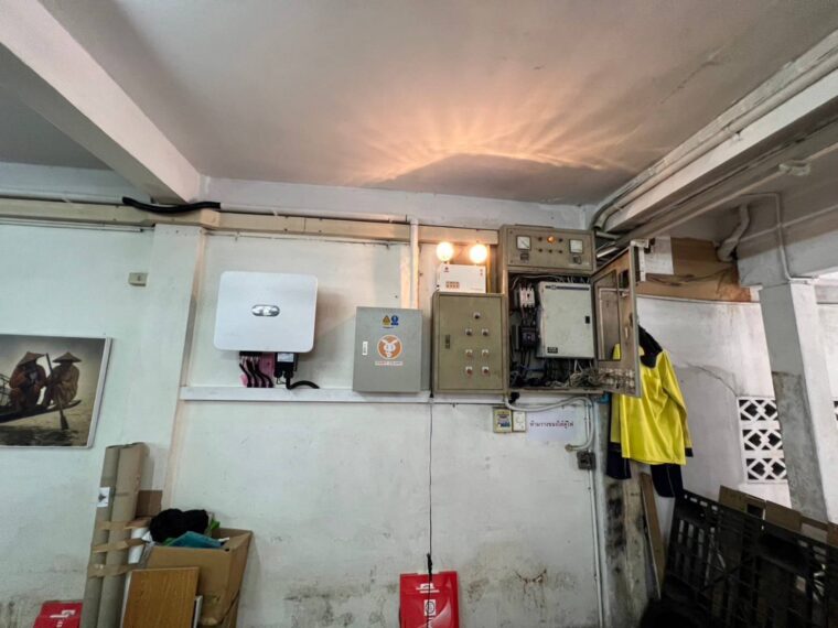 ผลงานการติดตั้งระบบโซล่าร์เซลล์ที่ บริษัท ยู พี เรซิ่น แอนด เคมิคอล จำกัด ขนาด 20 kW โดย Rabbit Solar