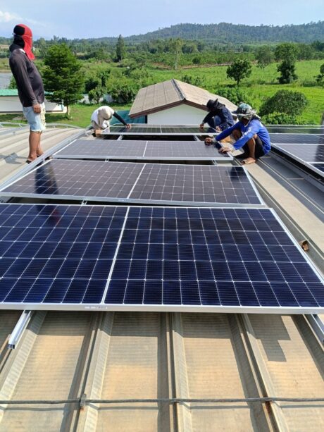 ผลงานการติดตั้งระบบโซล่าร์เซลล์ที่สหกรณ์โคนมวังน้ำเย็น (ศูนย์รวบรวมน้ำนมดิบไพจิต) 100kW