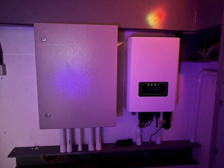 รีวิวการติดตั้งโซล่าเซลล์ที่อพาทเมนท์ย่านตลาดพลู ขนาด 20kW​ ​โดย Rabbit Solar